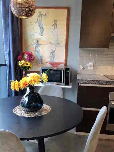 Condo on King West 5*