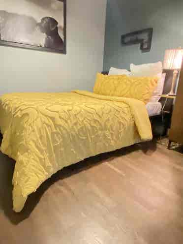 Condo on King West 5*