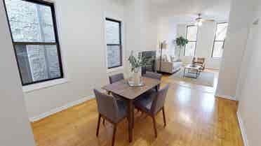 1 BR in Chicago