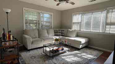 Room for rent at beach housee