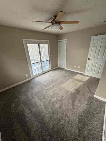 Room for rent at beach housee