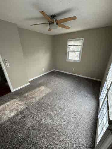 Room for rent at beach housee