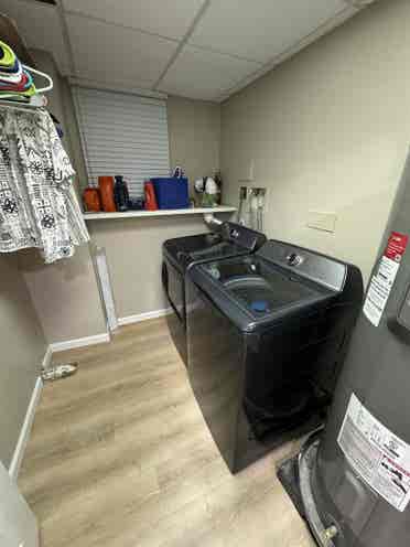 Room for rent at beach housee
