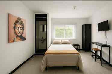Private Room in Laureles.