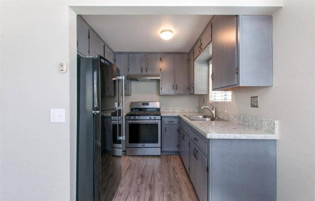 Room to rent in Mission Beach !