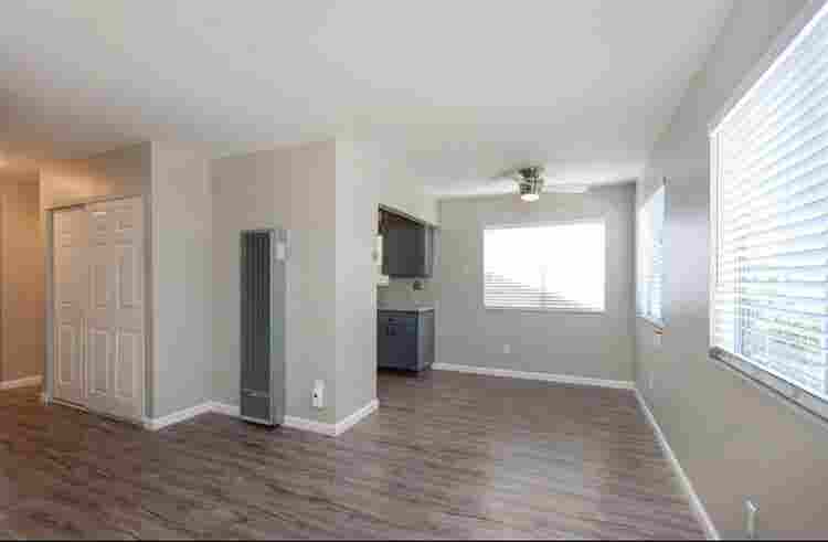 Room to rent in Mission Beach !