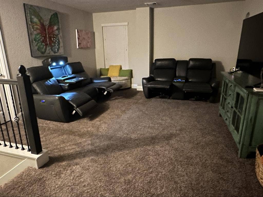 Room 4 Rent in Alamo Ranch Area