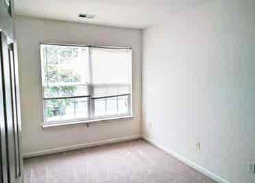 Beautiful room outside of Towson!