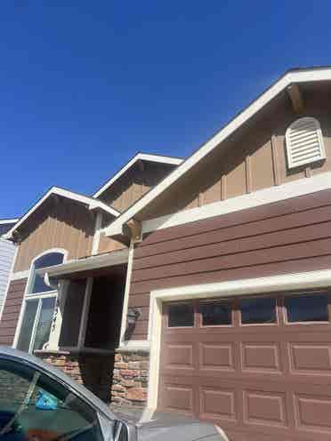 Looking for a fourth Roomate