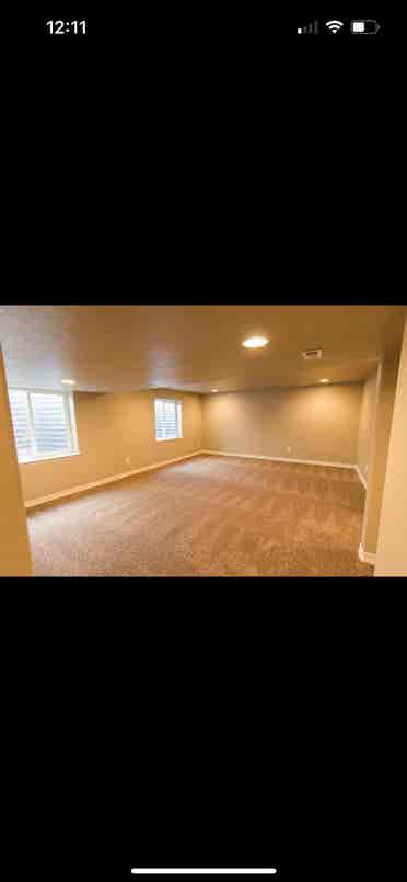 Looking for a fourth Roomate
