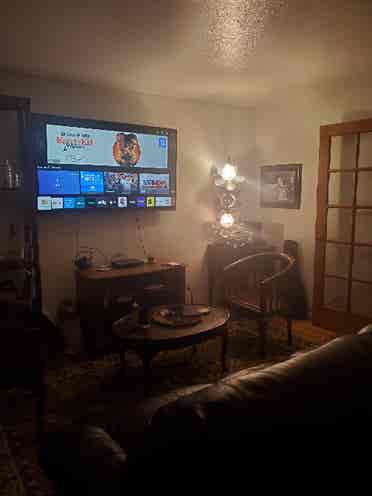 Looking for a roomate!