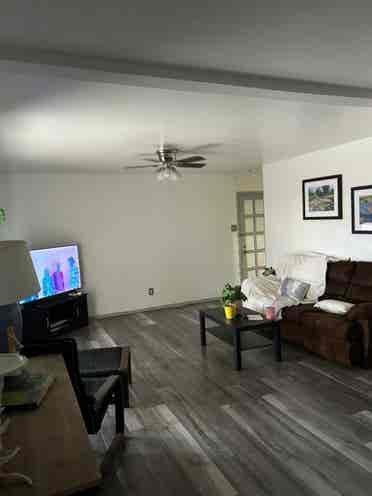 Furnished room. Location location