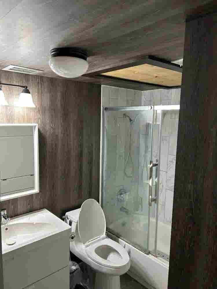 Furnished room. Location location