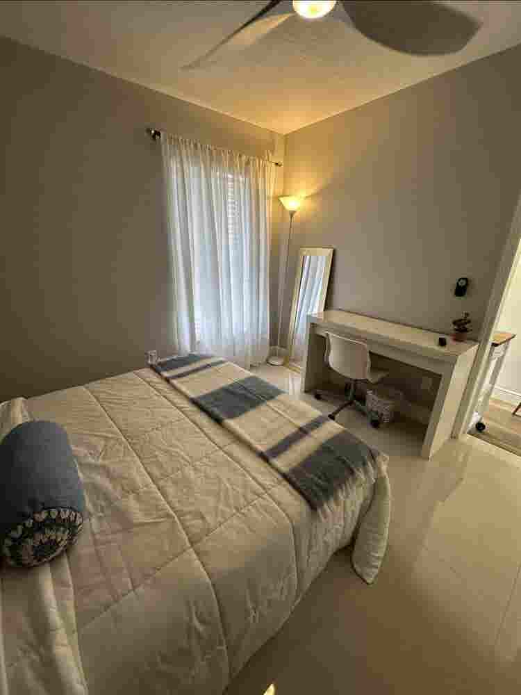 Two Rooms with independent entrance