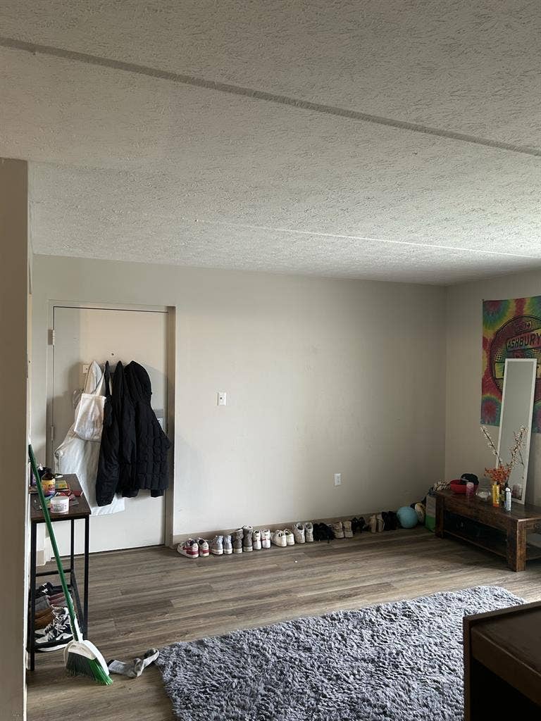 Summit Ter Apt