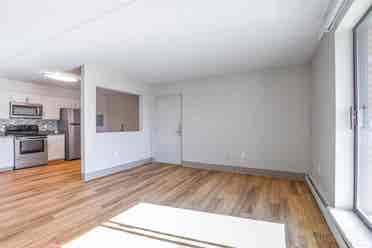 Summit Ter Apt