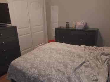 Room in Shared Home, Winghaven