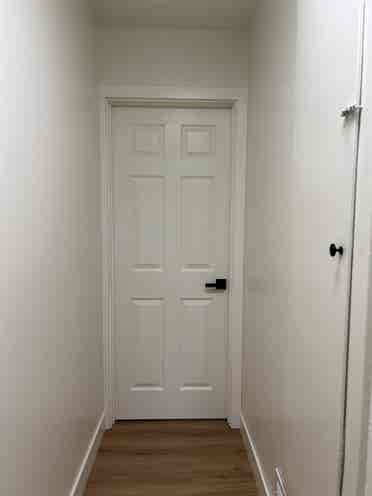 Room for Rent / rento un cuartoo