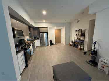 Looking for a Roommate