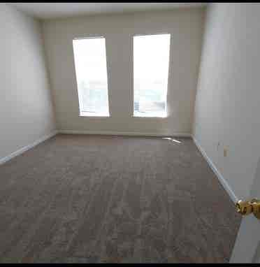 Roommate needed  ~share baApt