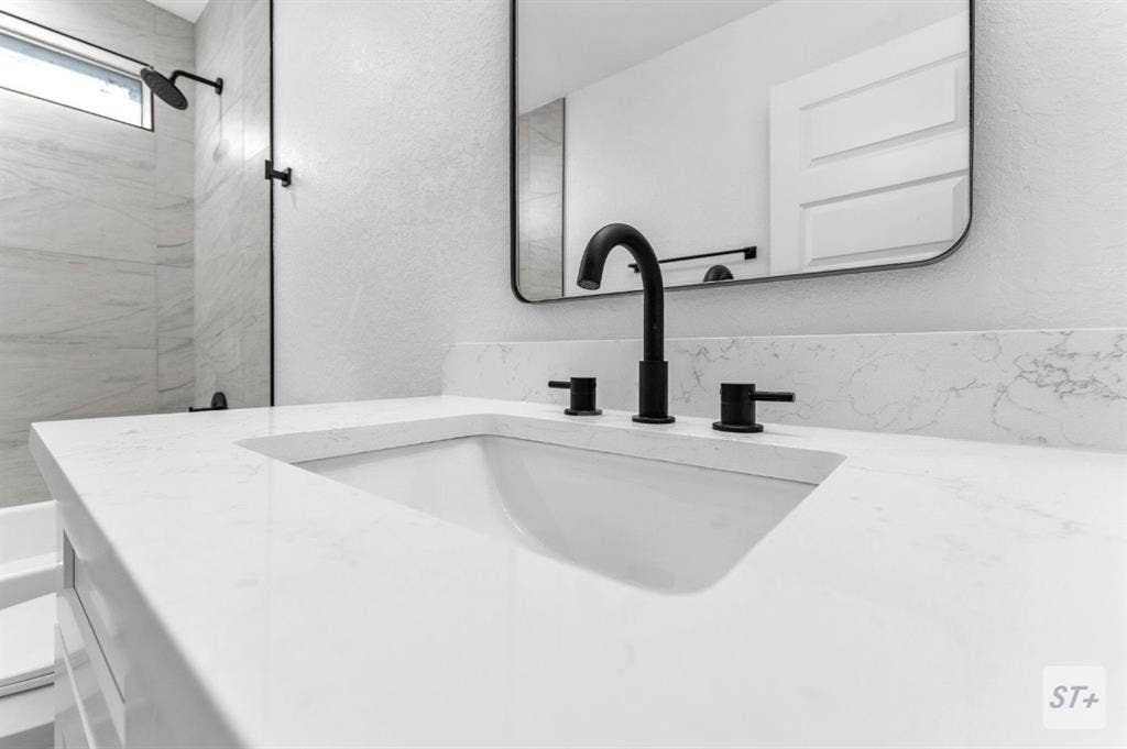 Rooms available near Sea World