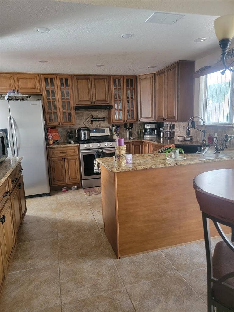 Private furnished room in Patterson
