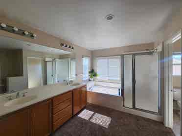 Spacious Master Room in rent