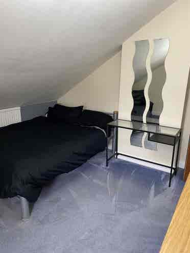 Double room to let LE3 area Leic