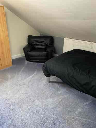 Double room to let LE3 area Leic