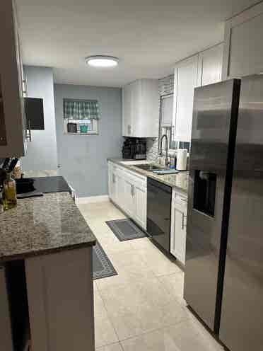 Pinellas Park  room for rent