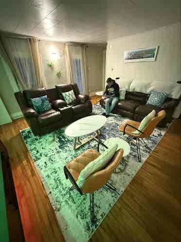 Looking for male renter
