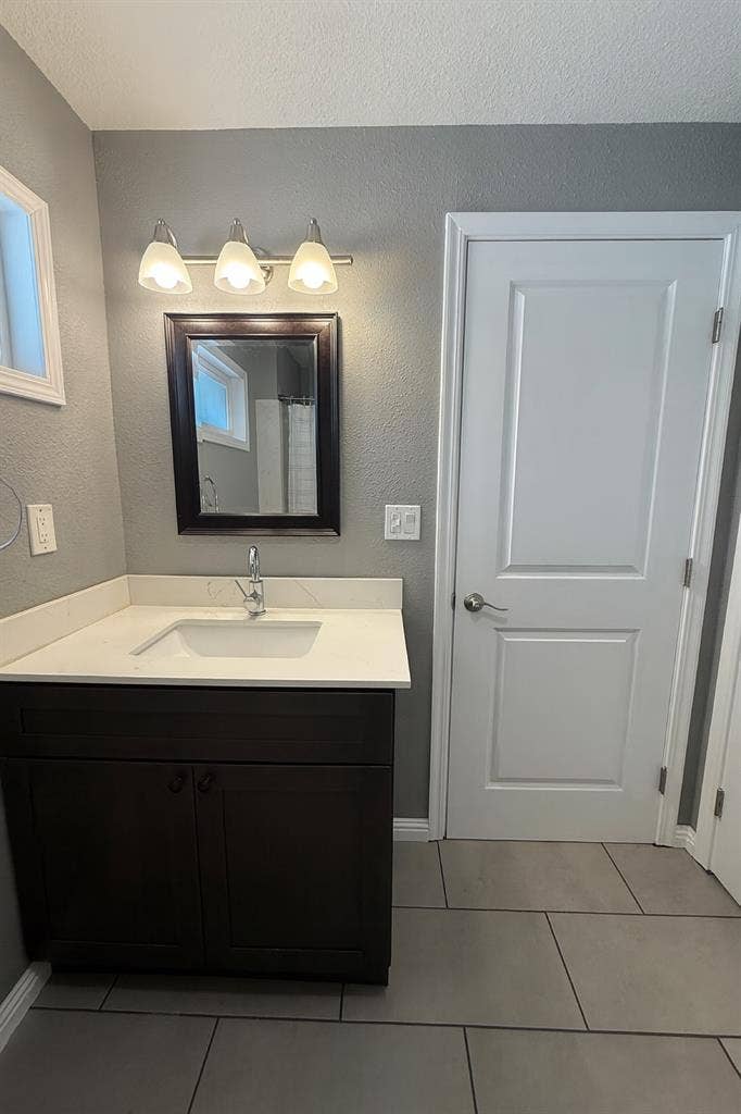 Large Studio with small kitchenette