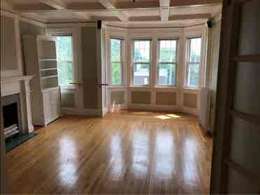 Looking for  roommates. Melrose