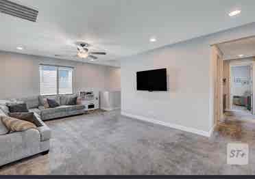 Beautiful home in a private comm