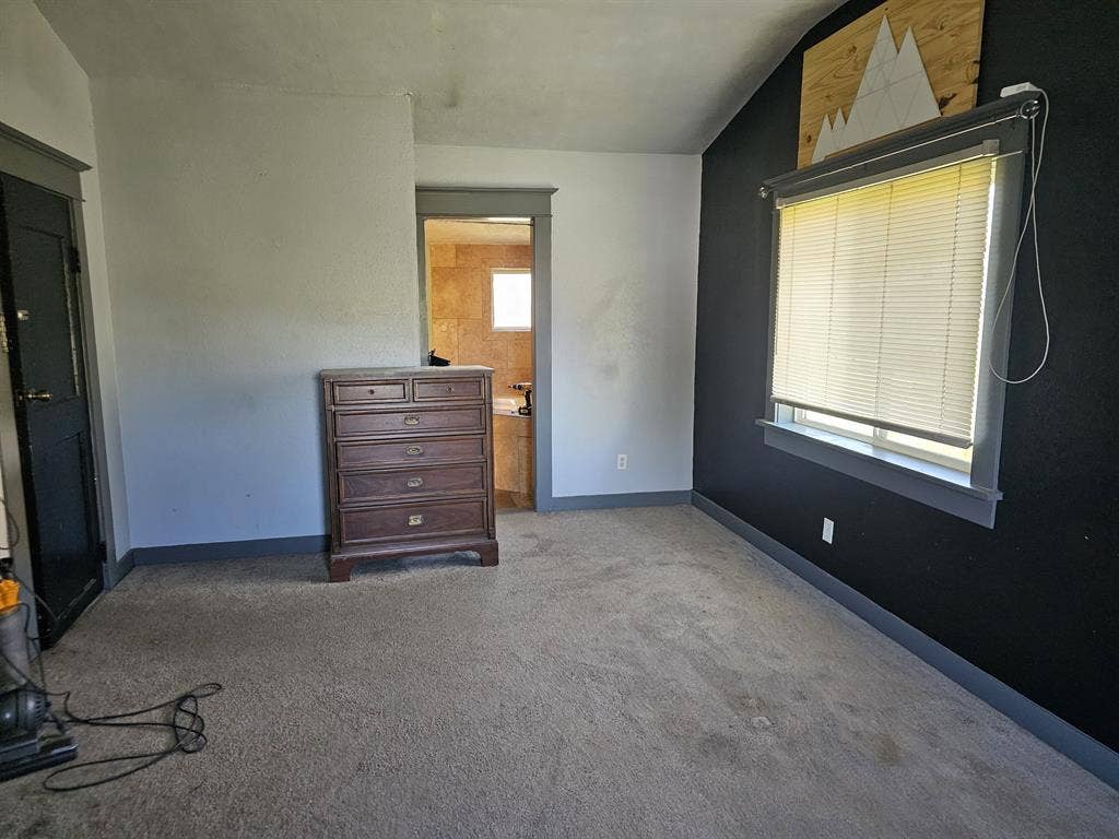 Room near Centennial trail