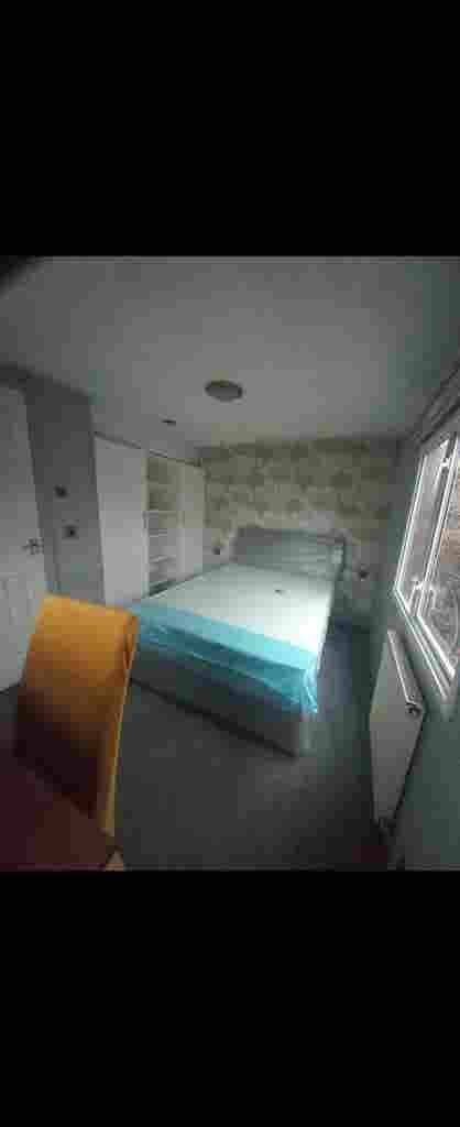Self contained Cabin