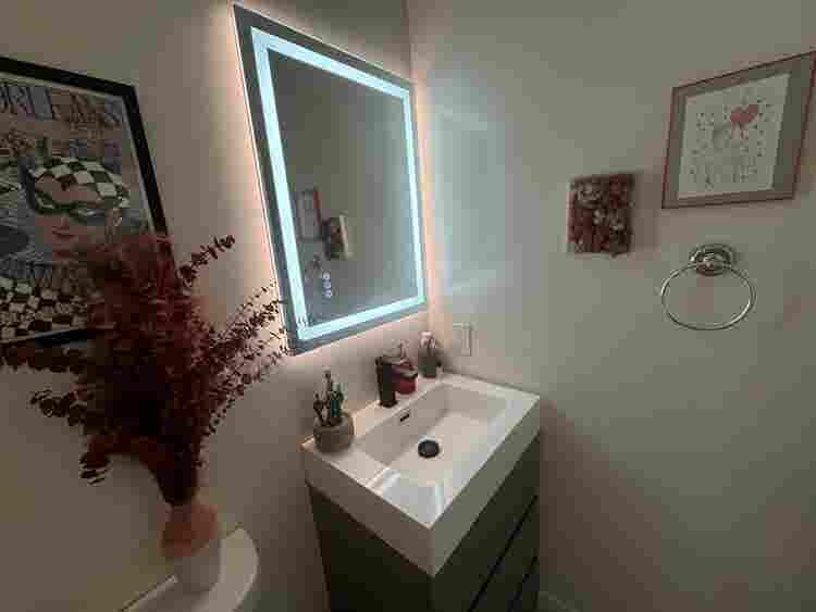 Spacious Rooms in Creative Home