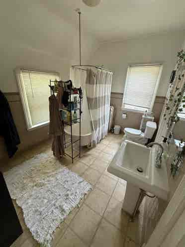 Sublease Sept-May