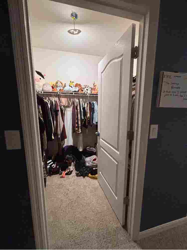 Master Bedroom for Rent - Couples ✅