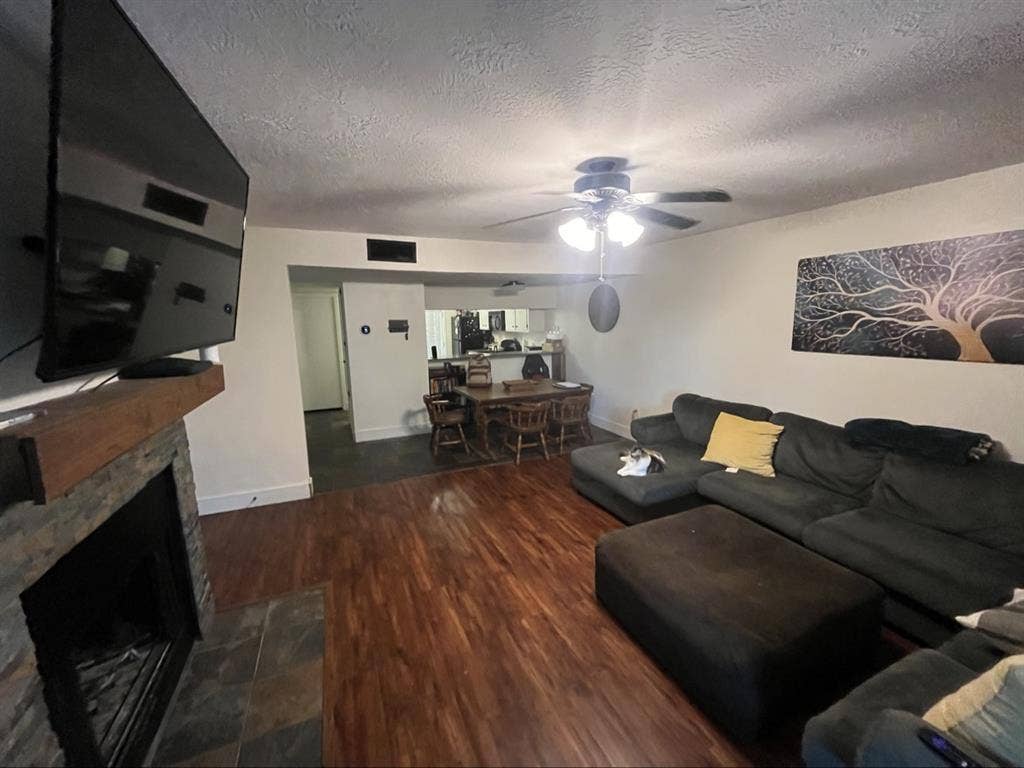 Spare room to rent. No utility bill
