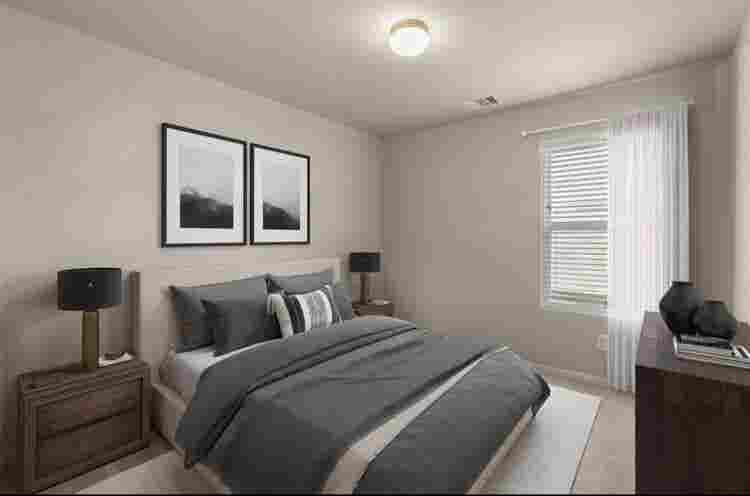 ROOM FOR RENT $ EVERYTHING INCL
