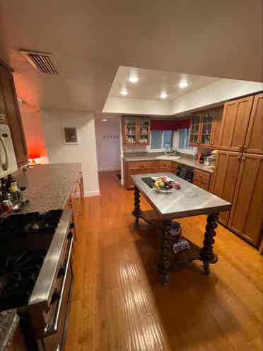 Spacious master br in shared house