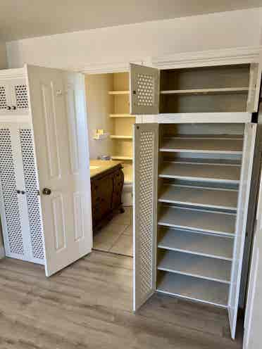 Spacious master br in shared house