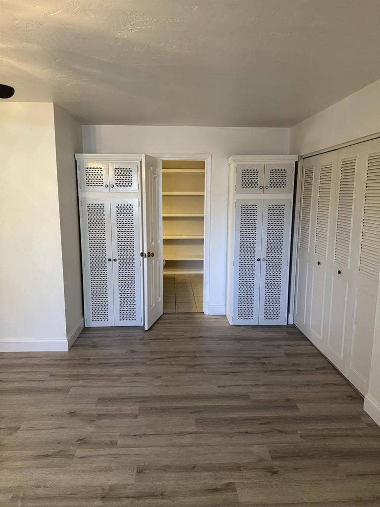 Spacious master br in shared house