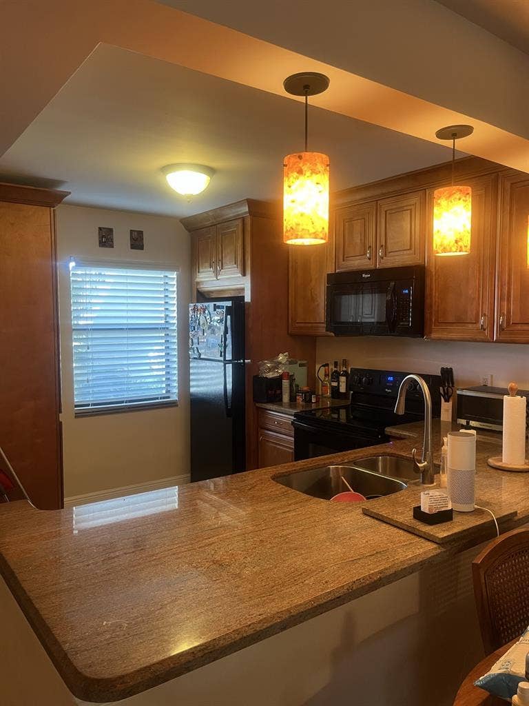 Bedroom w private bathroom