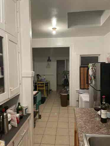 Master bathroom with parking spott