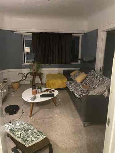 Master bathroom with parking spott