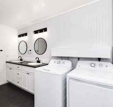bath for rent