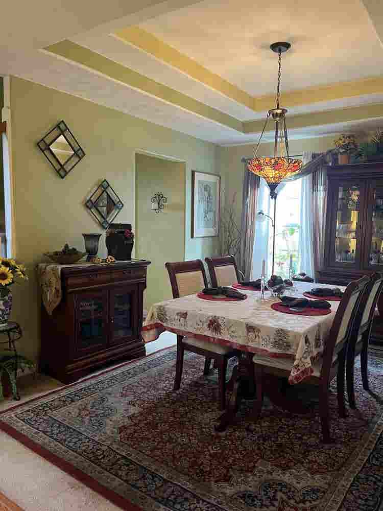 Seeking responsible roommate