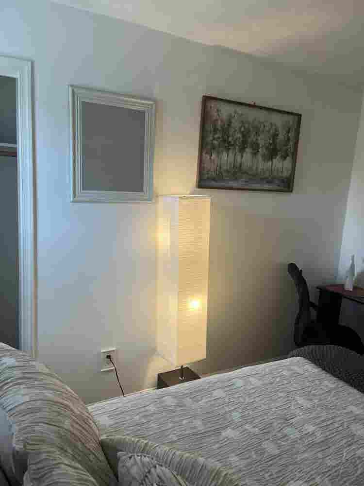 Seeking responsible roommate